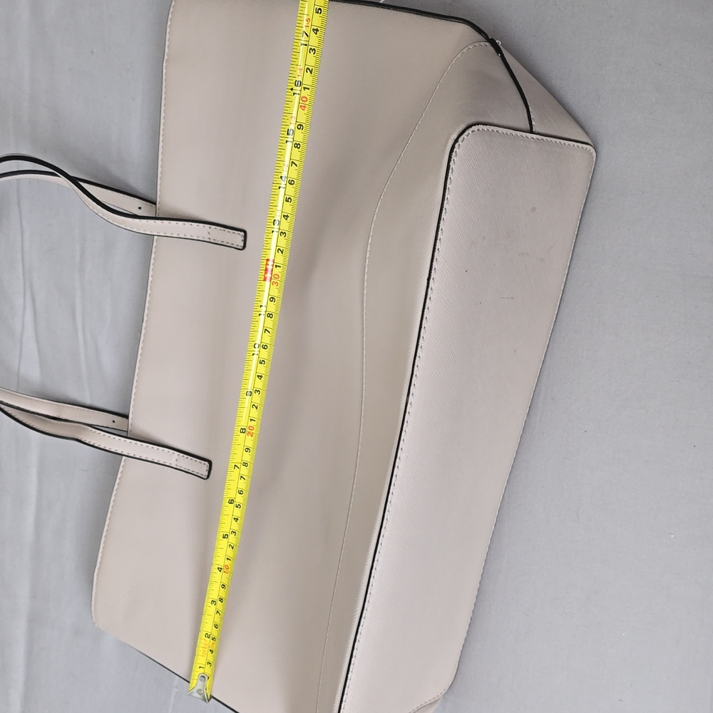 Guess Pale Pink Leather Tote - Picture 4 of 8
